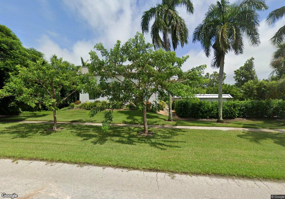 990 8th St S unit 1B, Naples, FL 34102 - photo 1