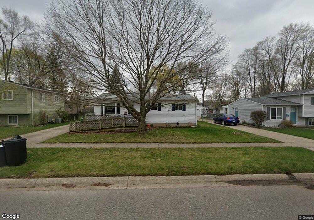 512 Clarion St, Clio, MI 48420 - photo 1