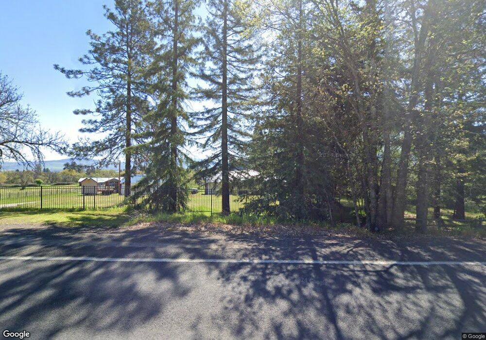1816 Old Stage Rd, Central Point, OR 97502 - photo 1