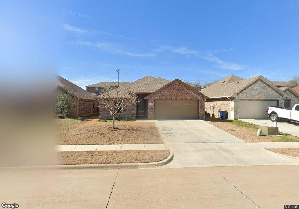 4208 Sapphire Ln, Granbury, TX 76049 - photo 1