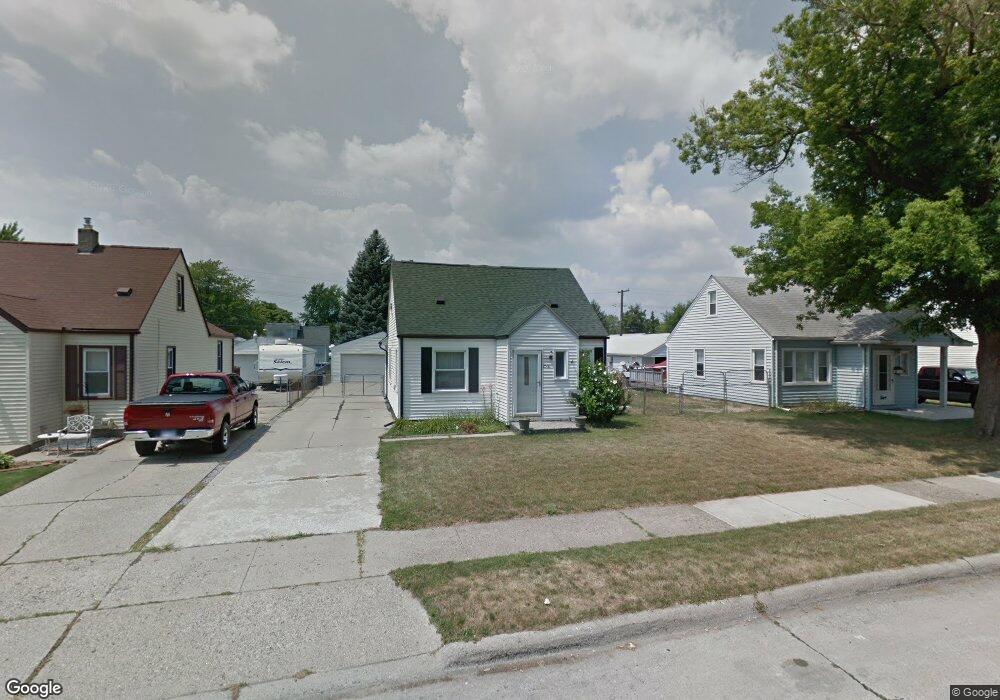 25181 Packard St, Roseville, MI 48066 - photo 1