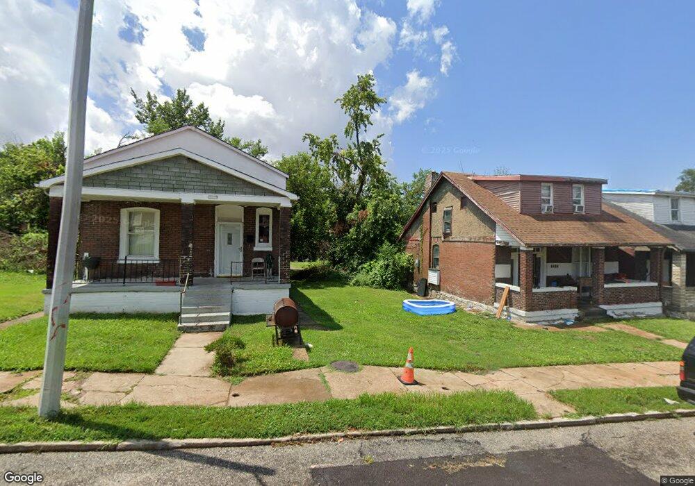 4482 Penrose St, Saint Louis, MO 63115 - photo 1