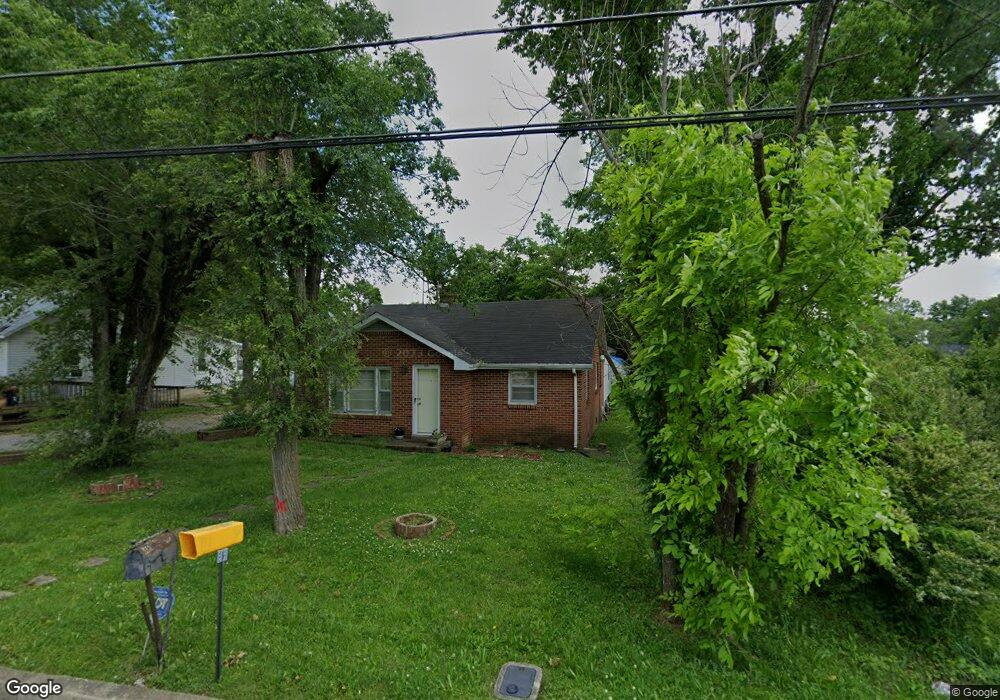 920 Morton St, Shelbyville, TN 37160 - photo 1