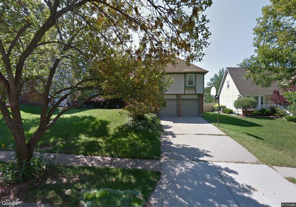 8444 Constance St, Lenexa, KS 66215 - photo 1