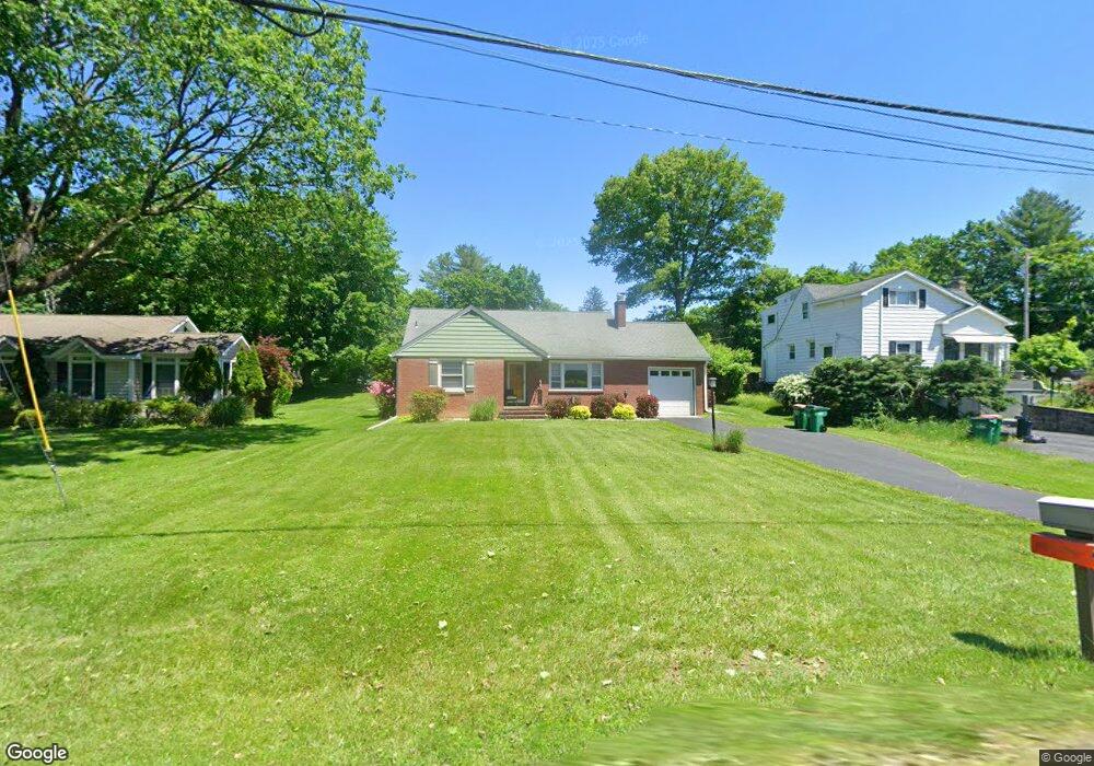 3 Valley View Rd, Poughkeepsie, NY 12603 - photo 1