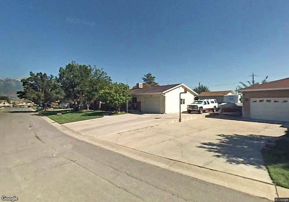 1649 Meadow Green Dr, Riverton, UT 84065 - photo 1