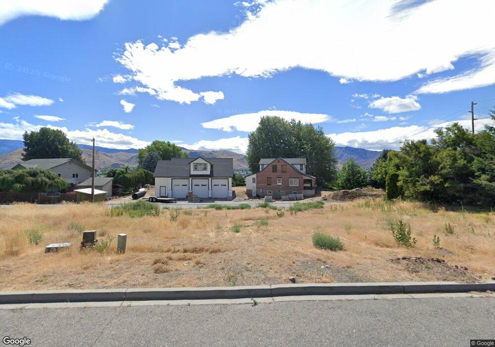 1084 Corum Cir, East Wenatchee, WA 98802 - photo 1