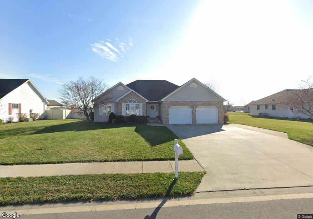 111 E Mount Vernon Ave, Effingham, IL 62401 - photo 1