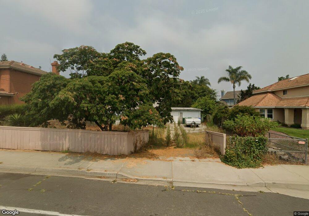 1490 Chestnut Ave, Carlsbad, CA 92008 - photo 1