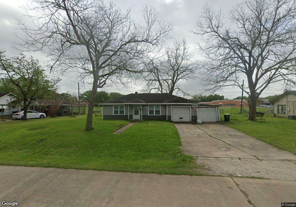 3320 Doris St, Bay City, TX 77414 - photo 1