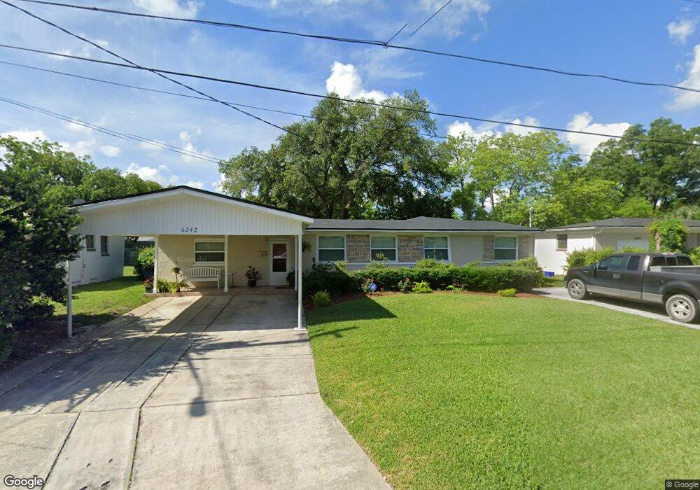 6242 Alexon Dr, Jacksonville, FL 32210 - photo 1
