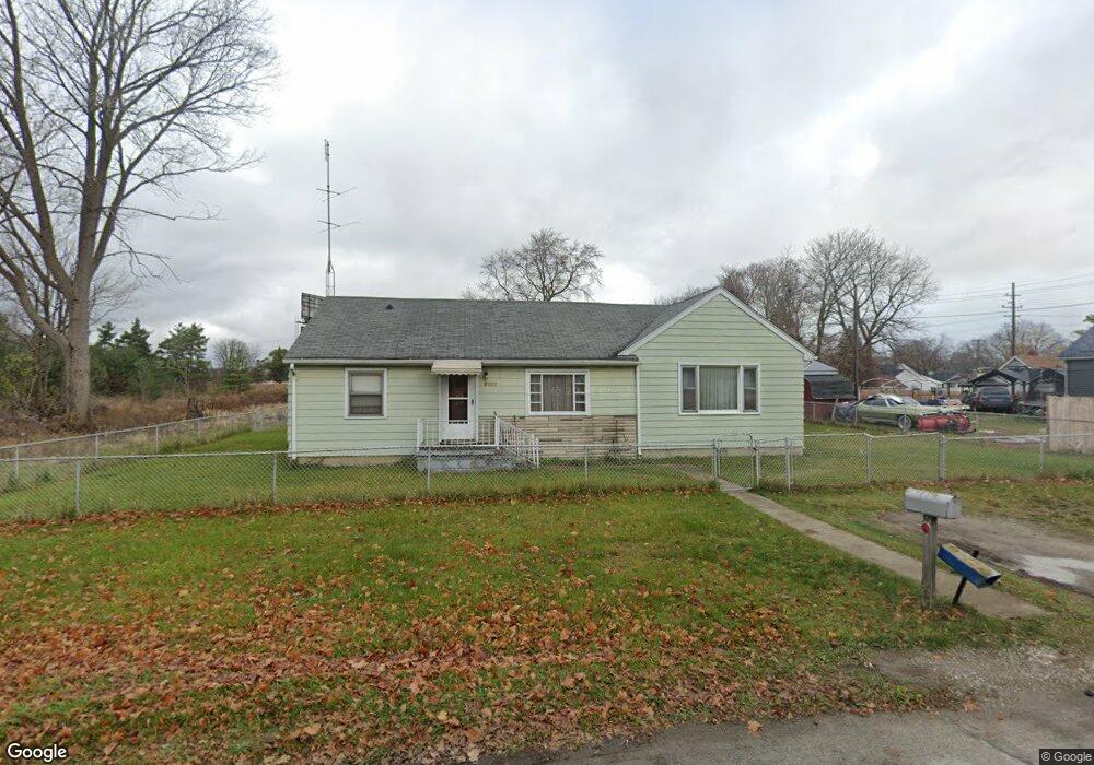 2725 Division St, Port Huron, MI 48060 - photo 1
