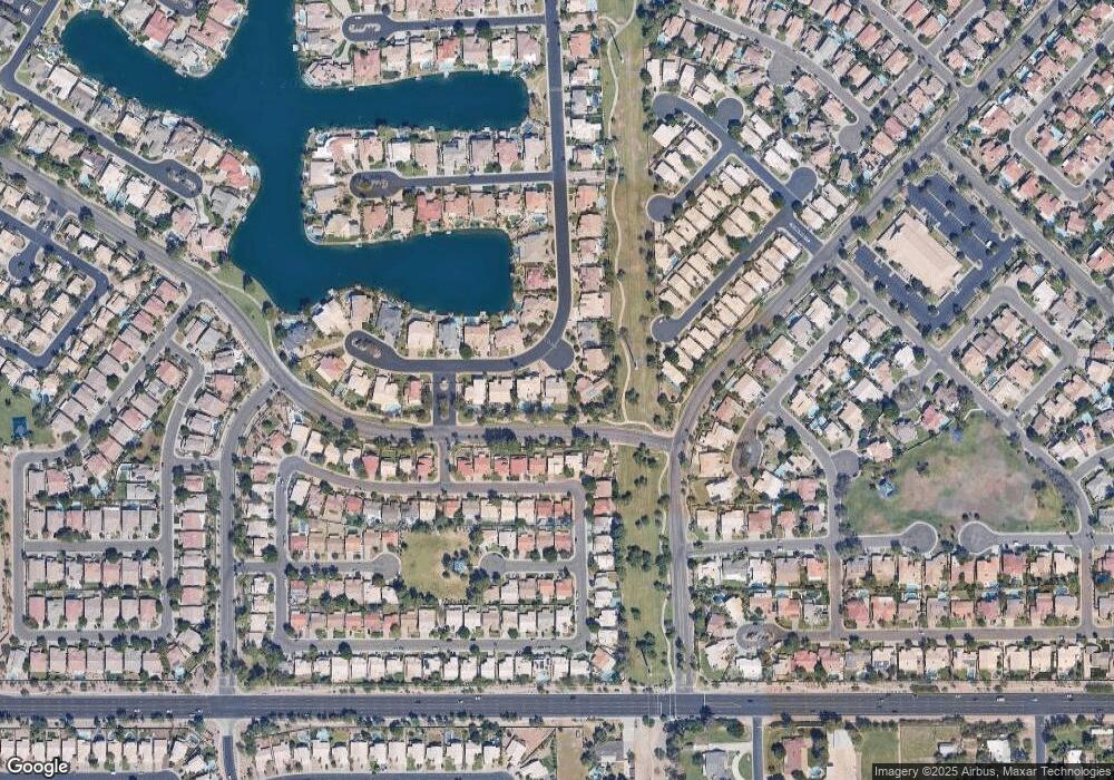 1925 E Coral Tree Dr, Gilbert, AZ 85234 - photo 1