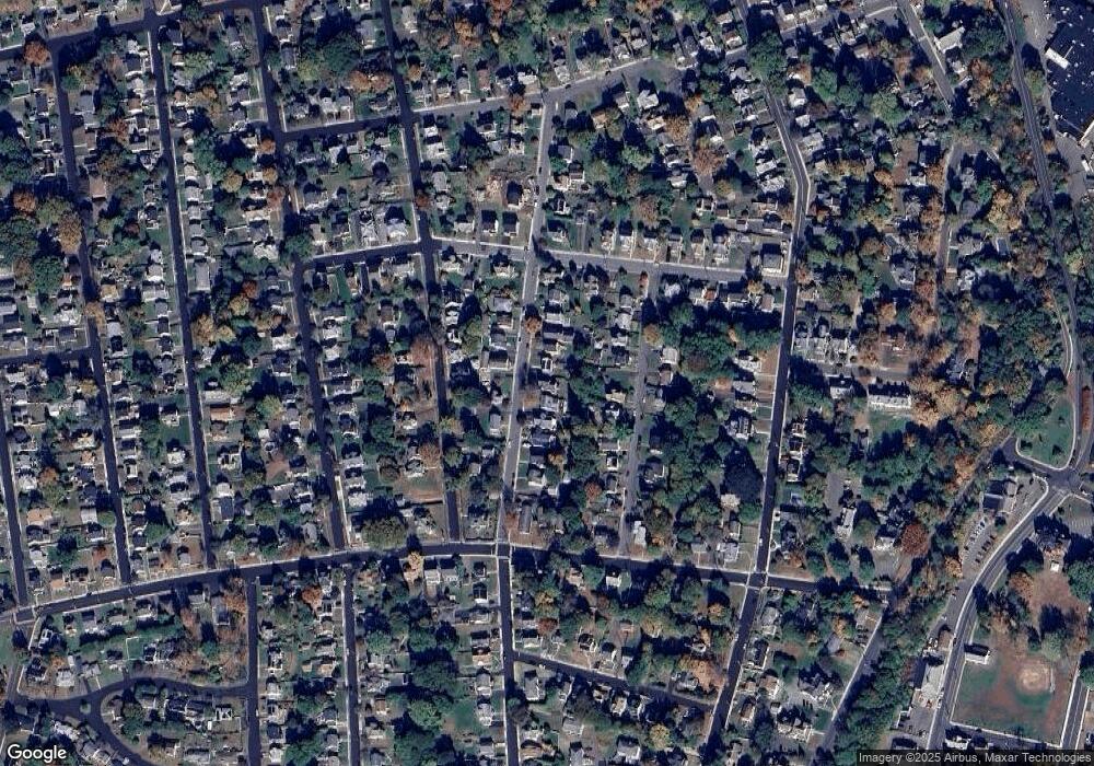 117 Walnut St, Naugatuck, CT 06770 - photo 1