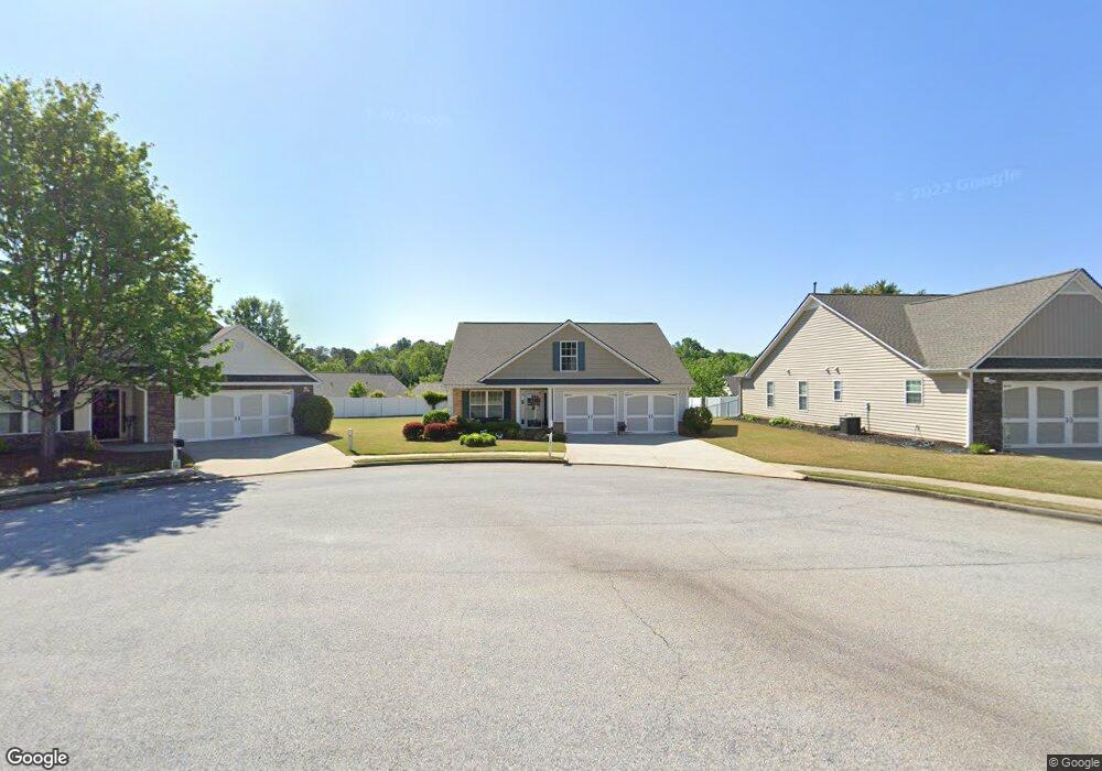 543 Triumph Way, Winder, GA 30680 - photo 1