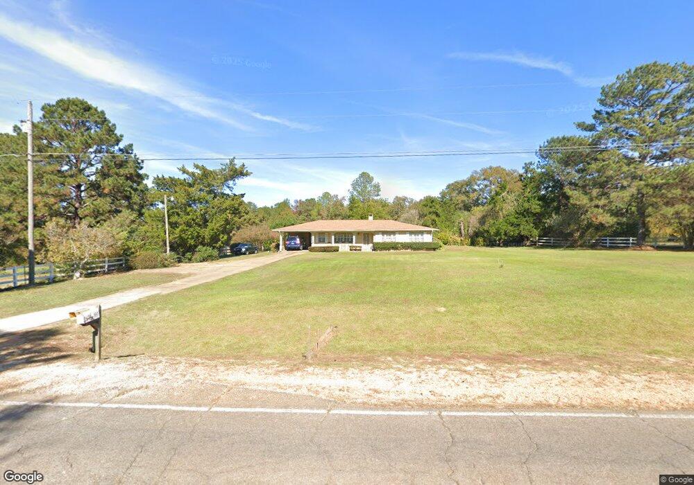 1154 Quinlivan Rd, McComb, MS 39648 - photo 1