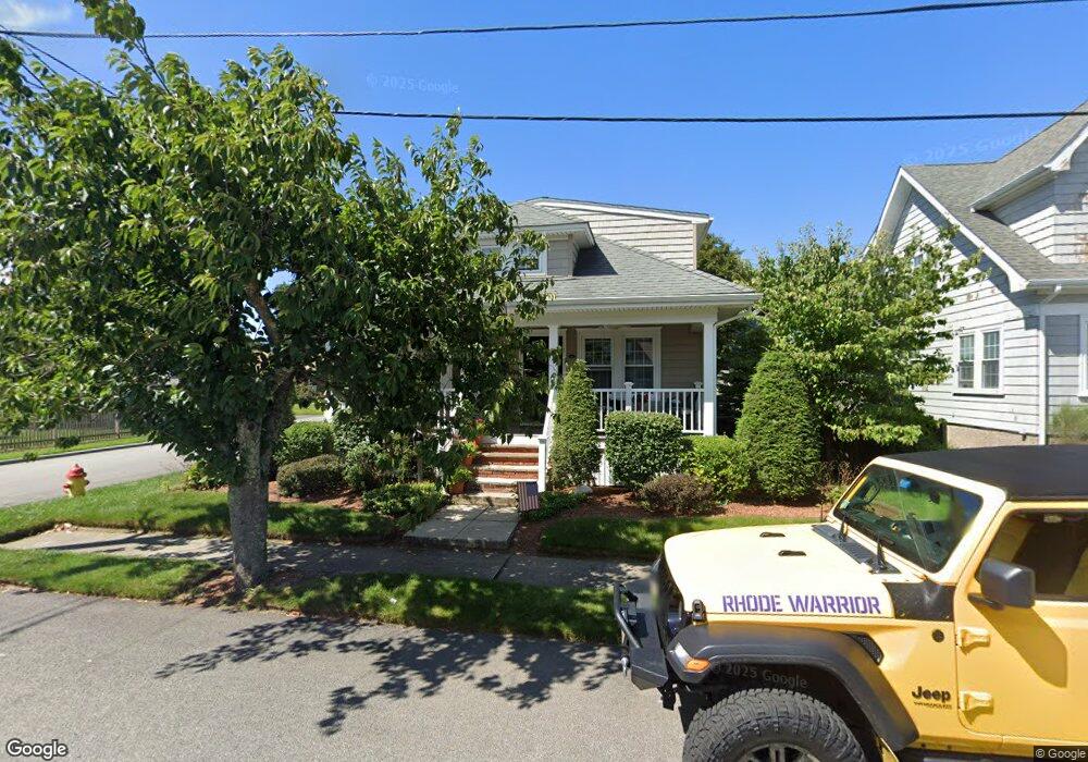 35 Elinora St, Riverside, RI 02915 - photo 1