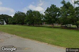 420 W Chicago Ave, Yale, OK 74085