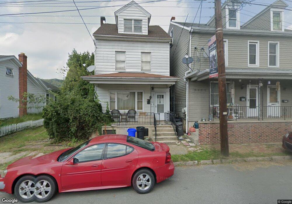 407 E Hancock St, Saint Clair, PA 17970 - photo 1