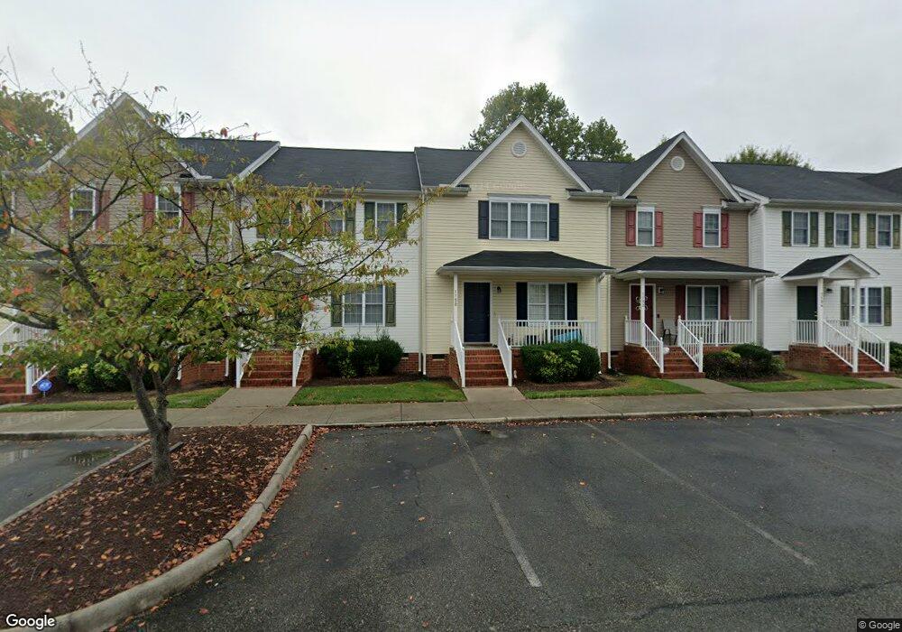 1148 Settlers Landing Dr unit 25, Tappahannock, VA 22560 - photo 1