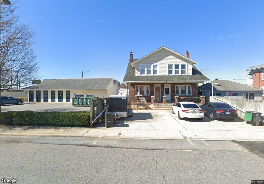 506 Fairview St, Reading, PA 19605 - photo 1