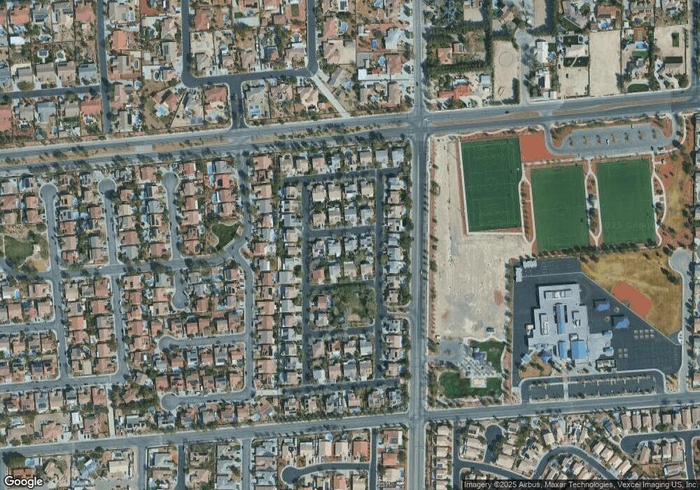 5517 Natures Touch Ave unit 2, Las Vegas, NV 89131 - photo 1