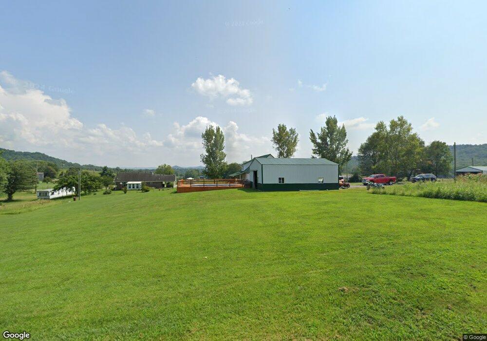 122 W Railroad Ave, Gravel Switch, KY 40328 - photo 1