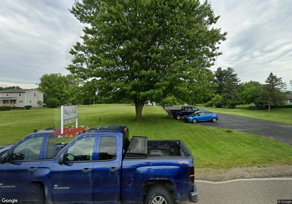 4090 N Center Rd, Flint, MI 48506 - photo 1