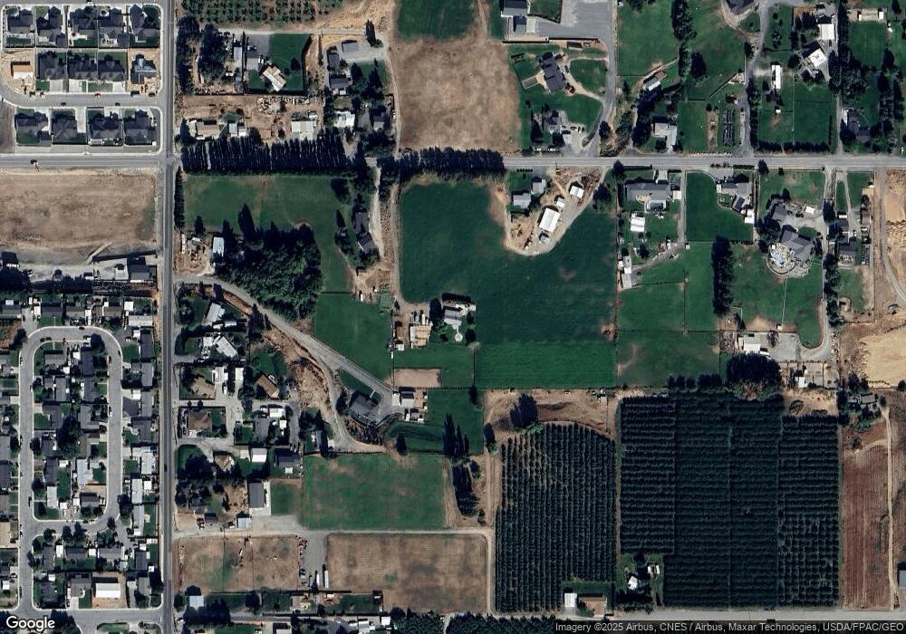 2614 8th St NE, East Wenatchee, WA 98802 - photo 1