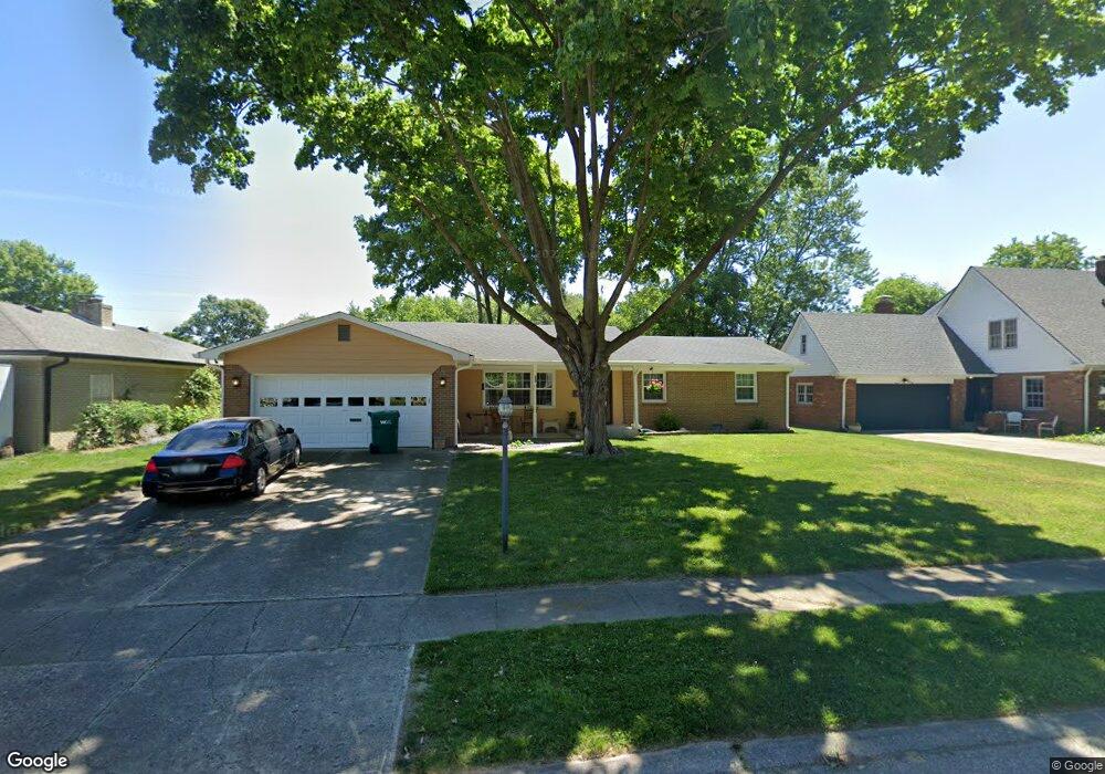 525 Mark Ln, Plainfield, IN 46168 - photo 1