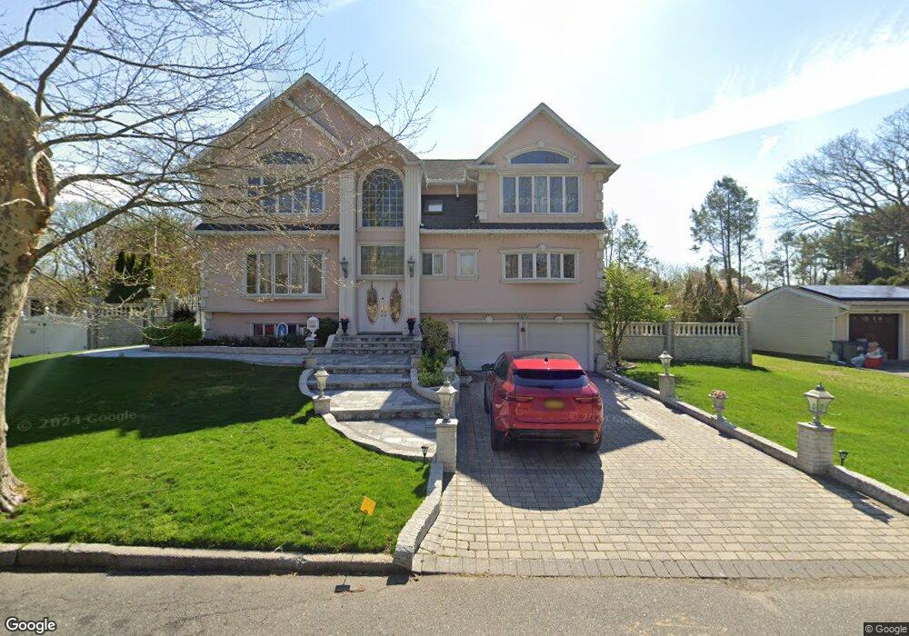 23 Leroy St, Dix Hills, NY 11746 - photo 1