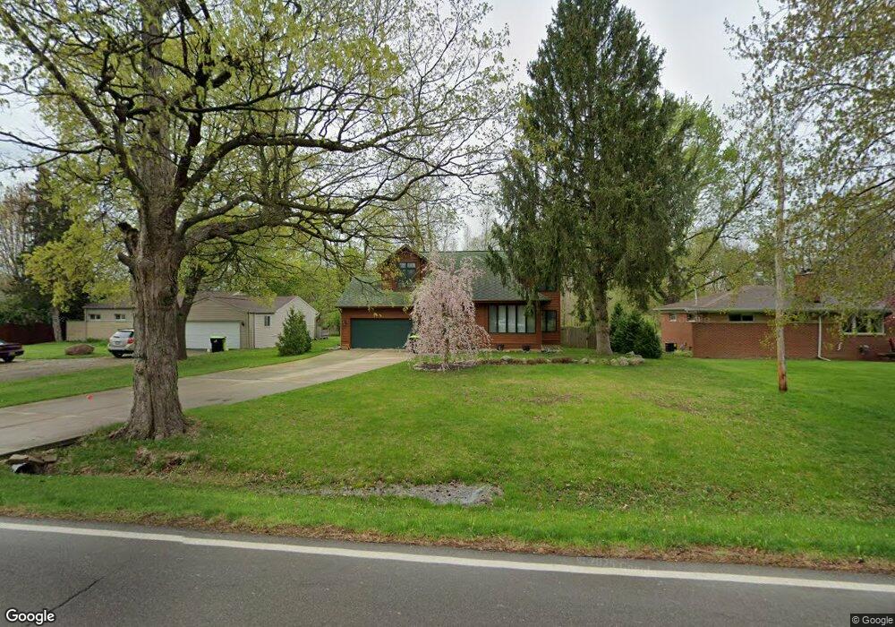 9267 Hill Rd, Swartz Creek, MI 48473 - photo 1