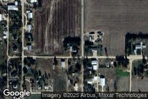 805 C St, Carleton, NE 68326
