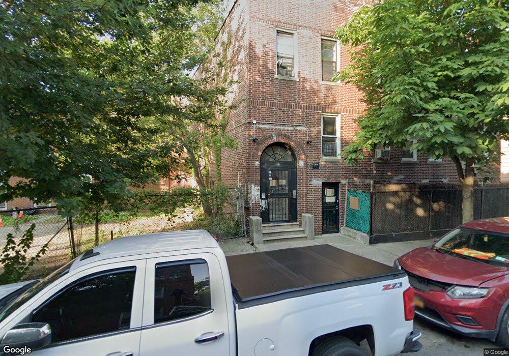 1026 Grote St, Bronx, NY 10460 - photo 1