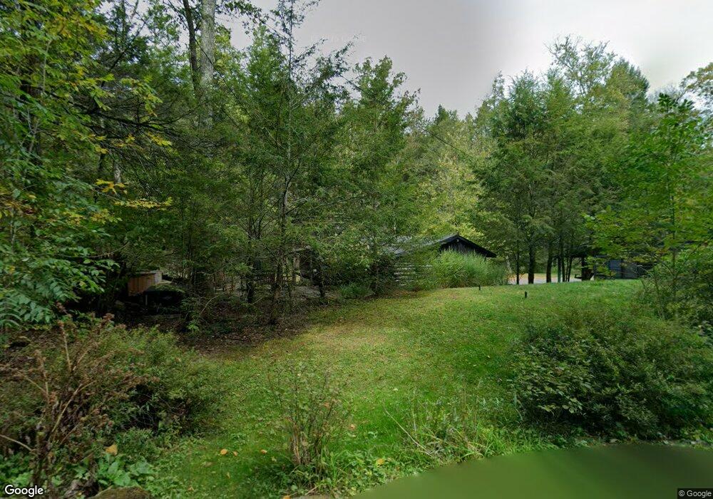 233 Spruce Woods Rd, Stroudsburg, PA 18360 - photo 1