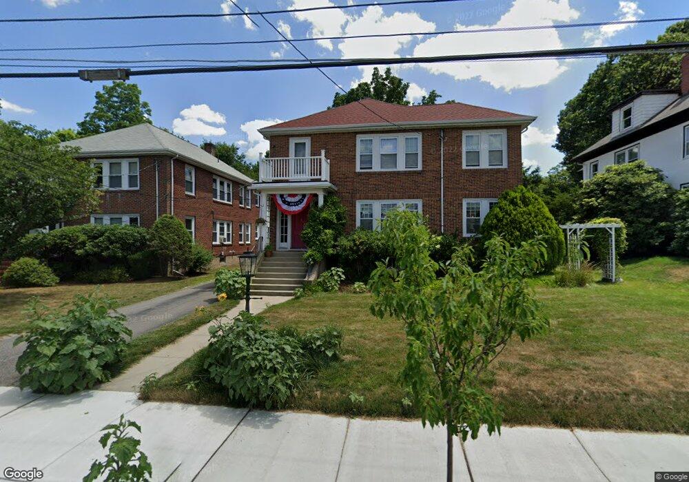 170 E Side Pkwy unit 172, Newton, MA 02458 - photo 1