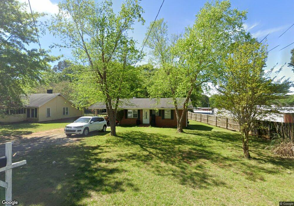 156 Grove St, Barnesville, GA 30204 - photo 1