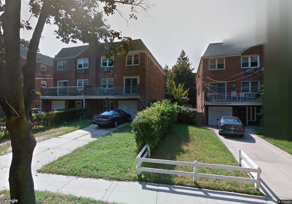 16308 Booth Memorial Ave, Fresh Meadows, NY 11365 - photo 1