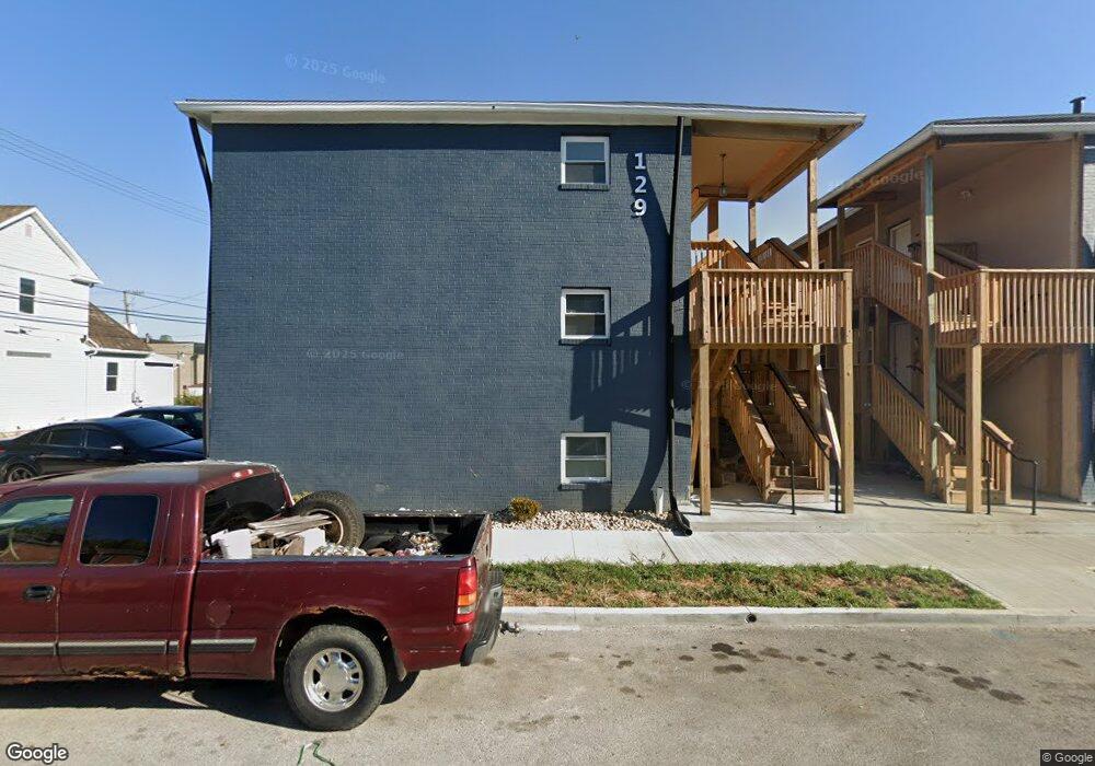 129 W Walnut St, Lancaster, OH 43130 - photo 1