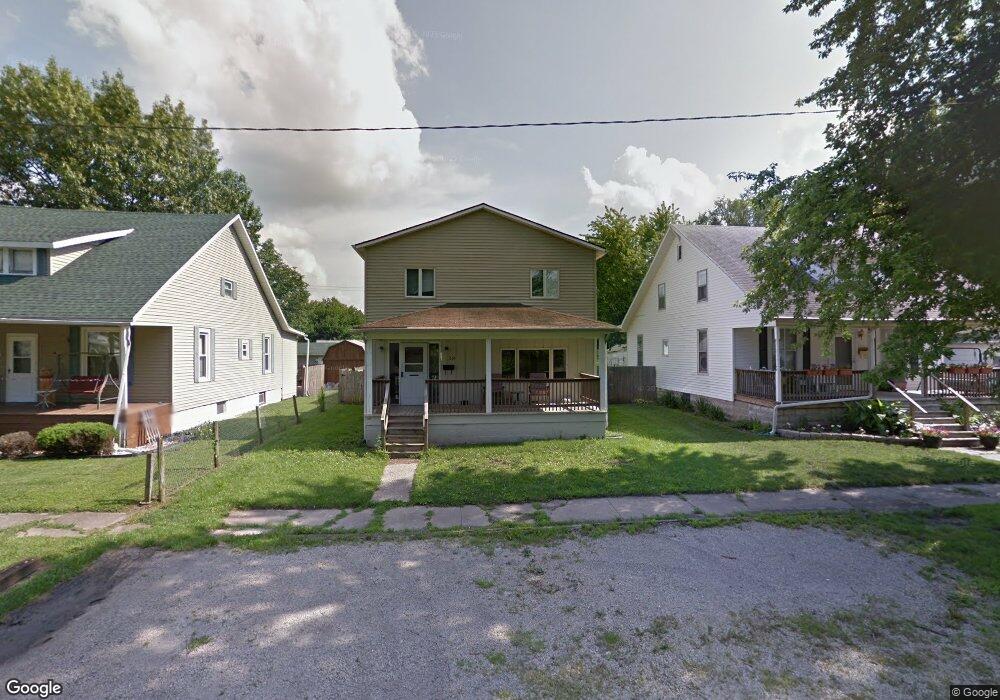 1105 Piatt Ave, Mattoon, IL 61938 - photo 1