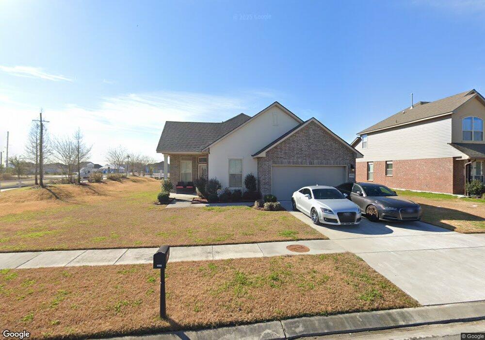 39272 Legacy Lake Dr, Gonzales, LA 70737 - photo 1
