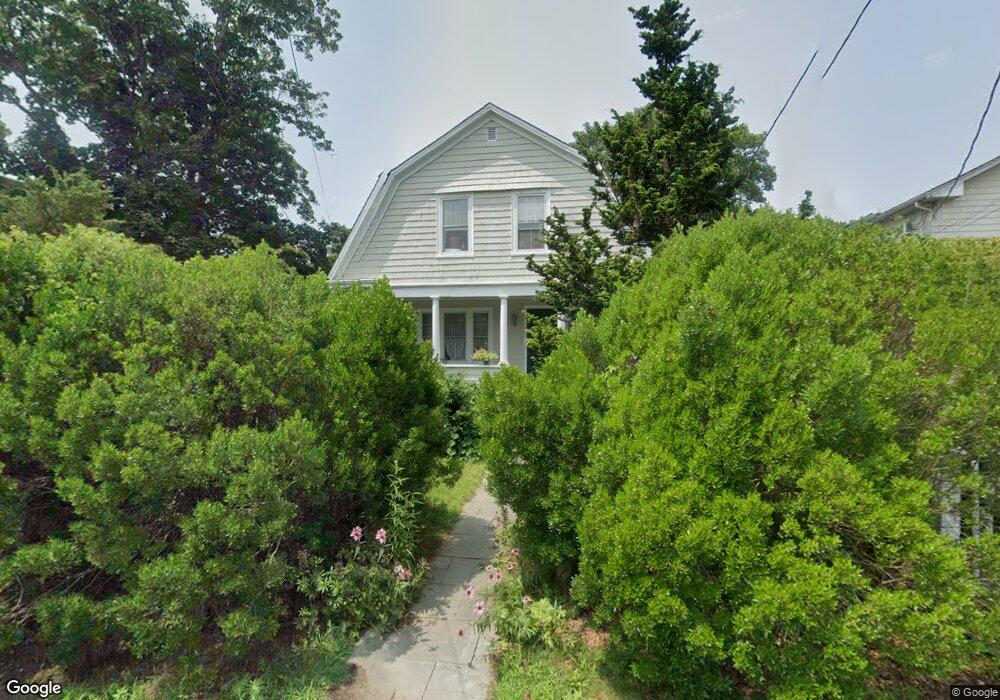 64 Prospect St, South Dartmouth, MA 02748 - photo 1