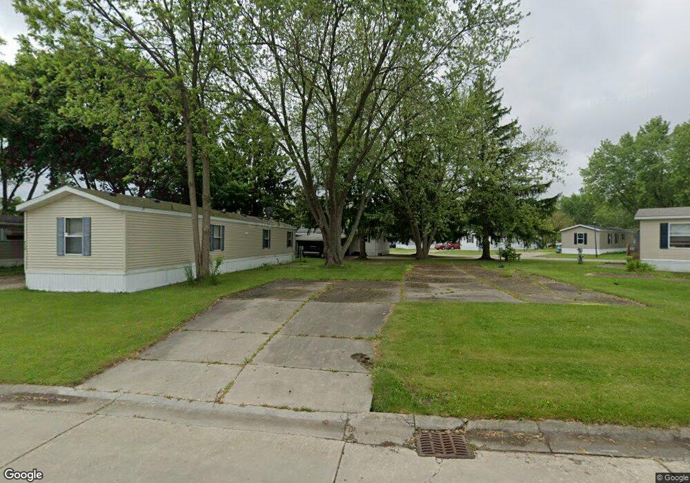 7186 N Hemlock Ln, Mount Morris, MI 48458 - photo 1