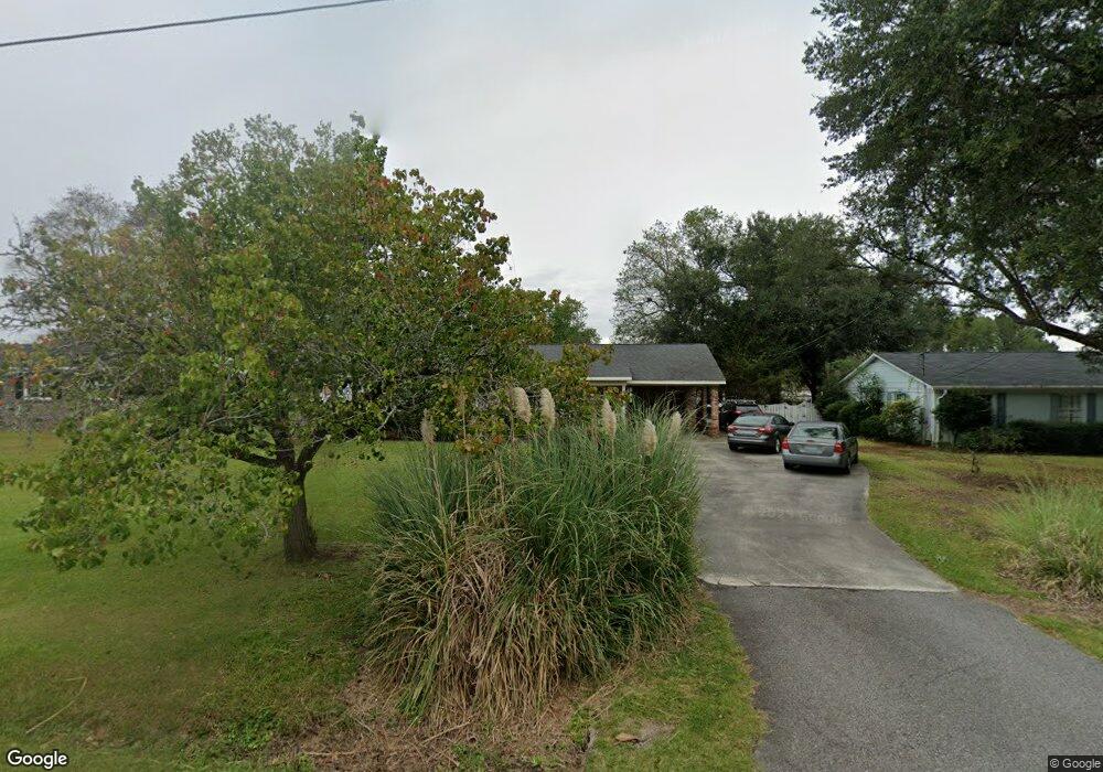 810 S Poplar Ave, Andrews, SC 29510 - photo 1