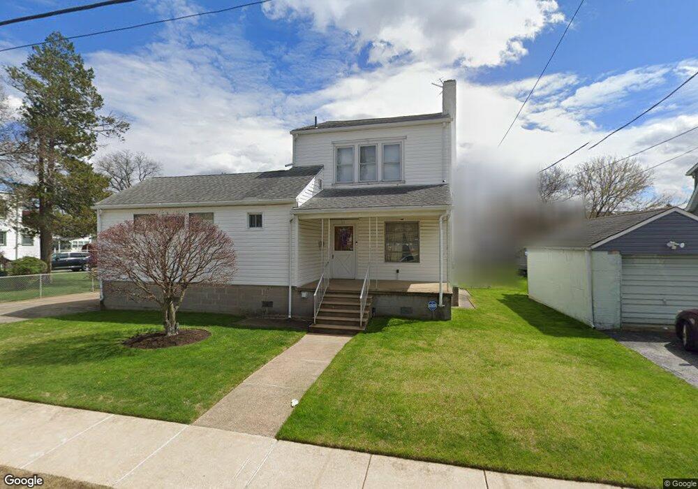 51 N Ridgeway Ave, Glenolden, PA 19036 - photo 1