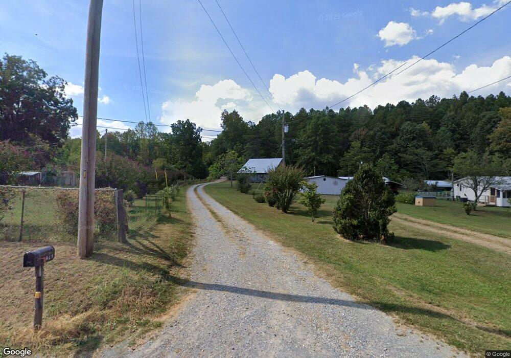 569 Hooker Rd, Chatsworth, GA 30705 - photo 1