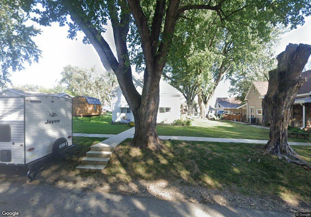 211 S 2nd Ave, Logan, IA 51546 - photo 1