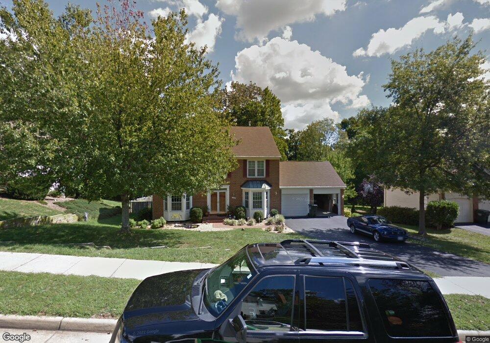 7809 Lakeland Valley Dr, Springfield, VA 22153 - photo 1