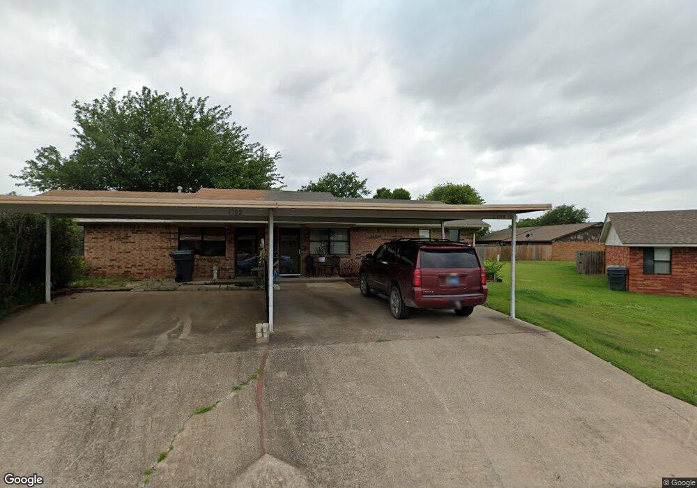 1704 S Cedar Loop, Ardmore, OK 73401 - photo 1