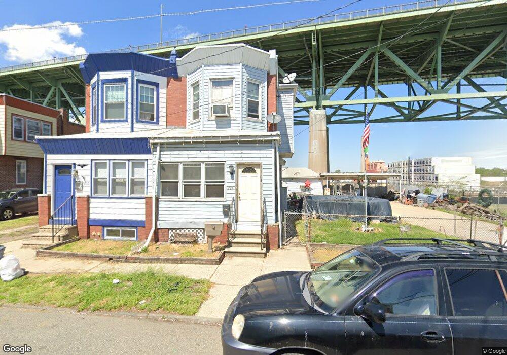 317 Sherman St, Gloucester City, NJ 08030 - photo 1